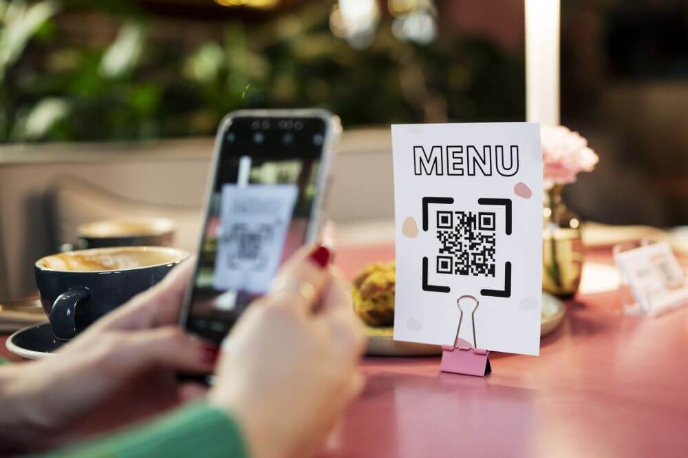 Meniu digital cu cod QR